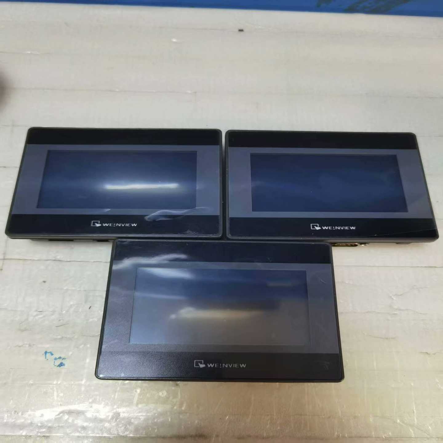 威仑触摸屏  MT8051iP  1WV   3个，~询价