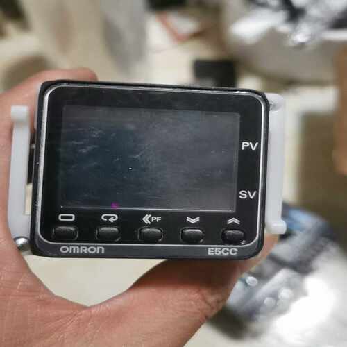 温控器E5CC-QX2ASM-003（电子设备）