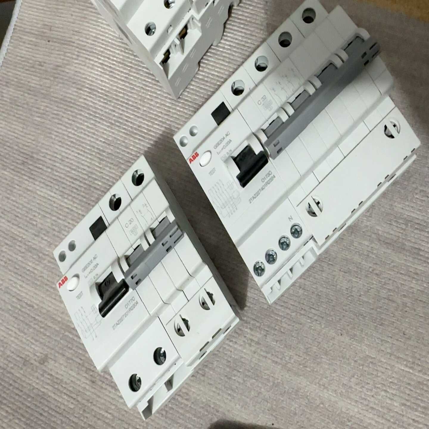 ABB漏电断路器A型GSE202  AC和 GSE204AC,议价