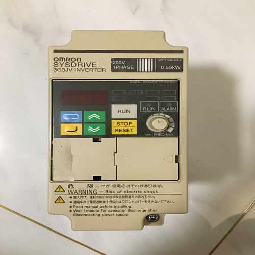 变频器0.55KW，3G3JV-AB004，220~询价