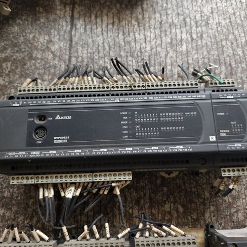 台达DVP60ES2、08XN2议价