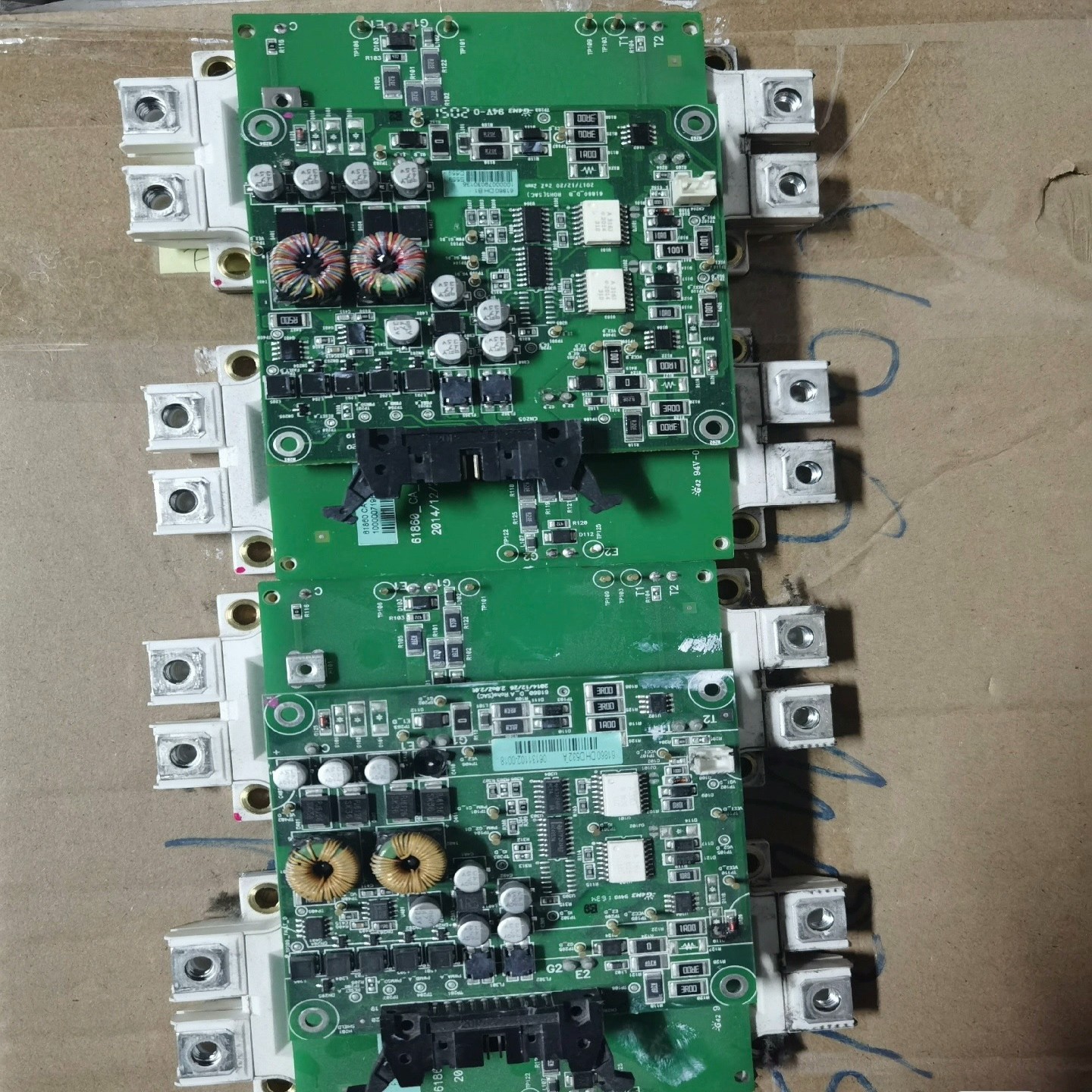 询价FF300R12MS4带驱动板致茂