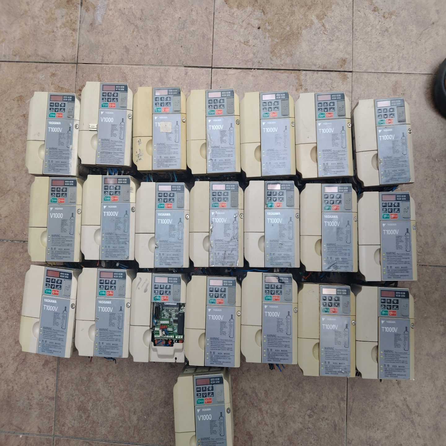 CIMR-VB4A0004BBA拍摄要私聊我下