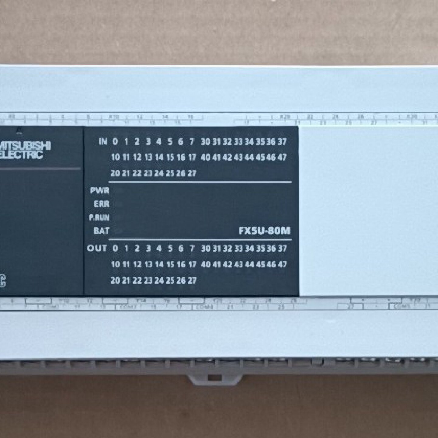 三菱FX5U80MTES1只工程剩余成色新实拍图-议价