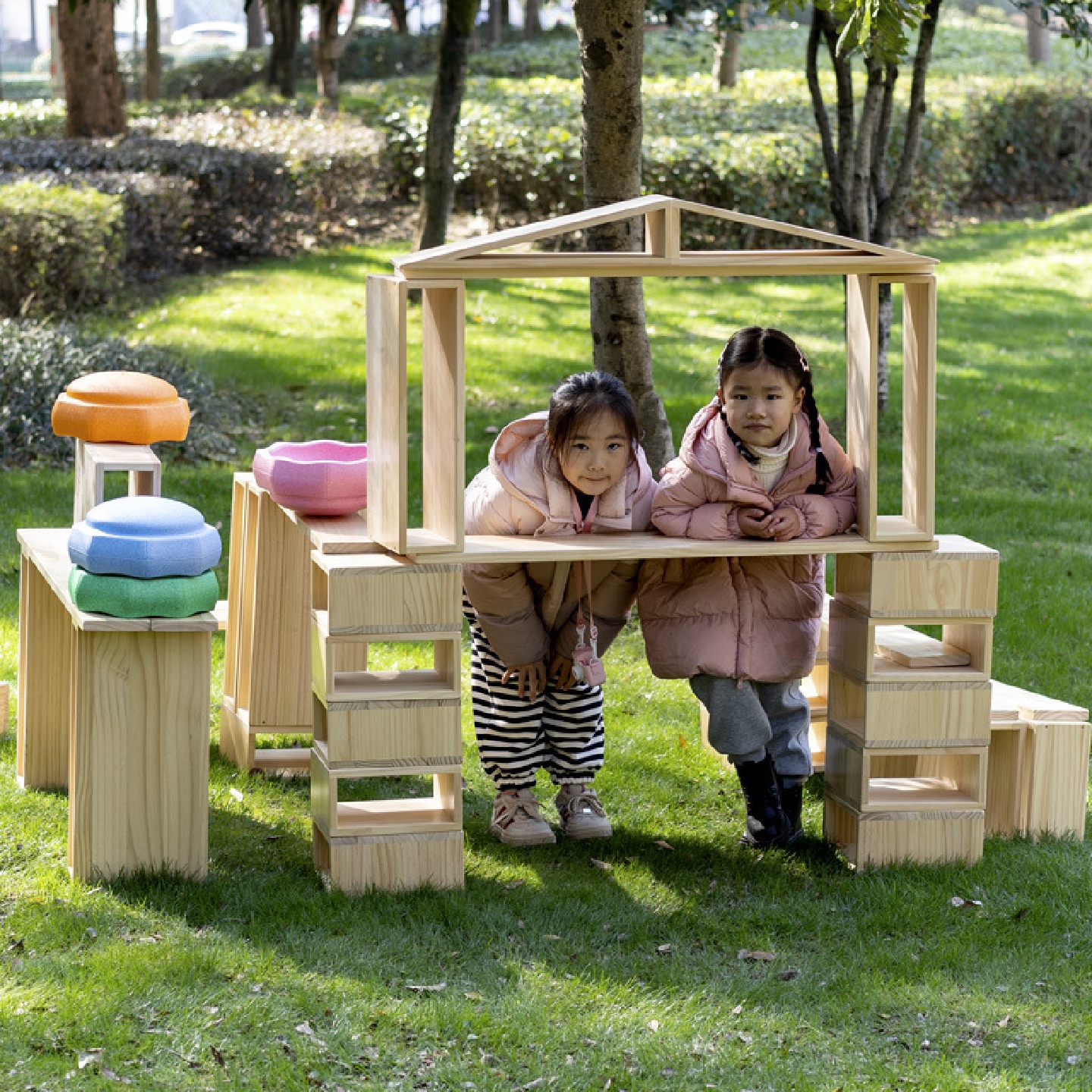 幼儿园户外大型空心积木安吉游戏建构区搭建材料中大班原木教玩具
