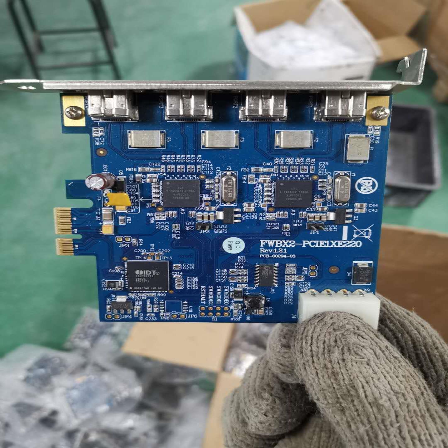 台湾IOI FWBX2-PCIE1XE220 图像4路采集卡 FW643 1394B视觉