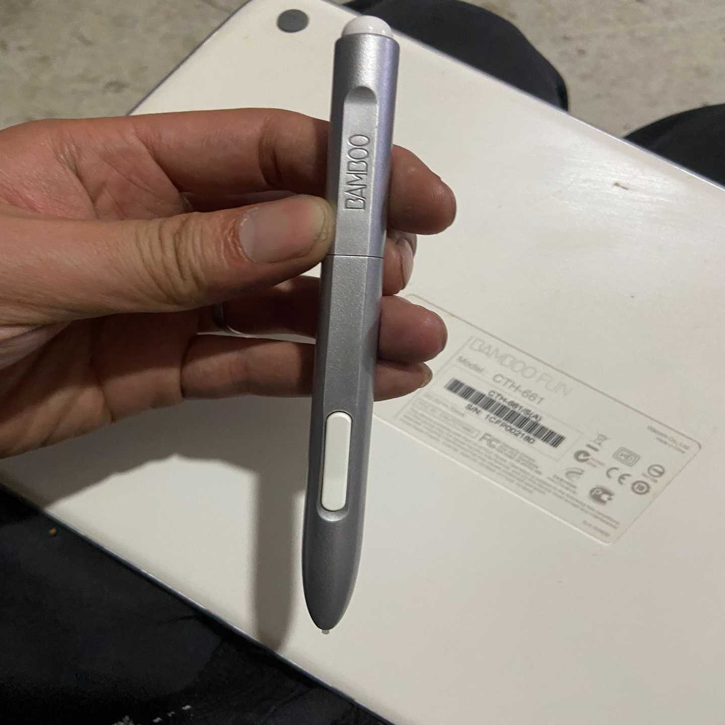 wacom bamboo系列CTH661手绘笔！Waco~询价