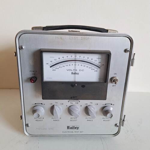 Bailey Electrical Test Set 107127 VAC 5060 CPS 19 VA 0.82 PF