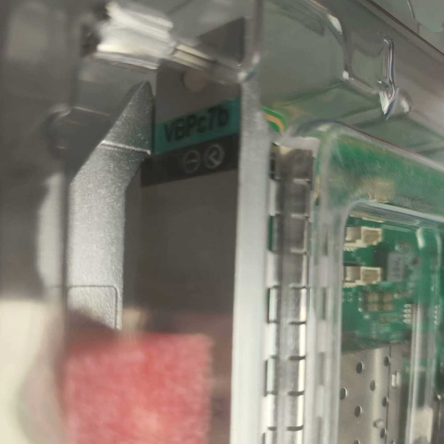 出售中兴VBPC7B 全新原包3张