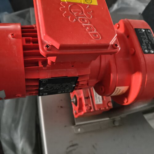寻诺德NORD电机减速机SK63S4成色新使用时间短