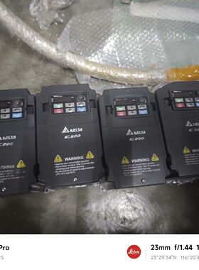 台达VFD004CB21A-20，0.4KW，220V，9成询价