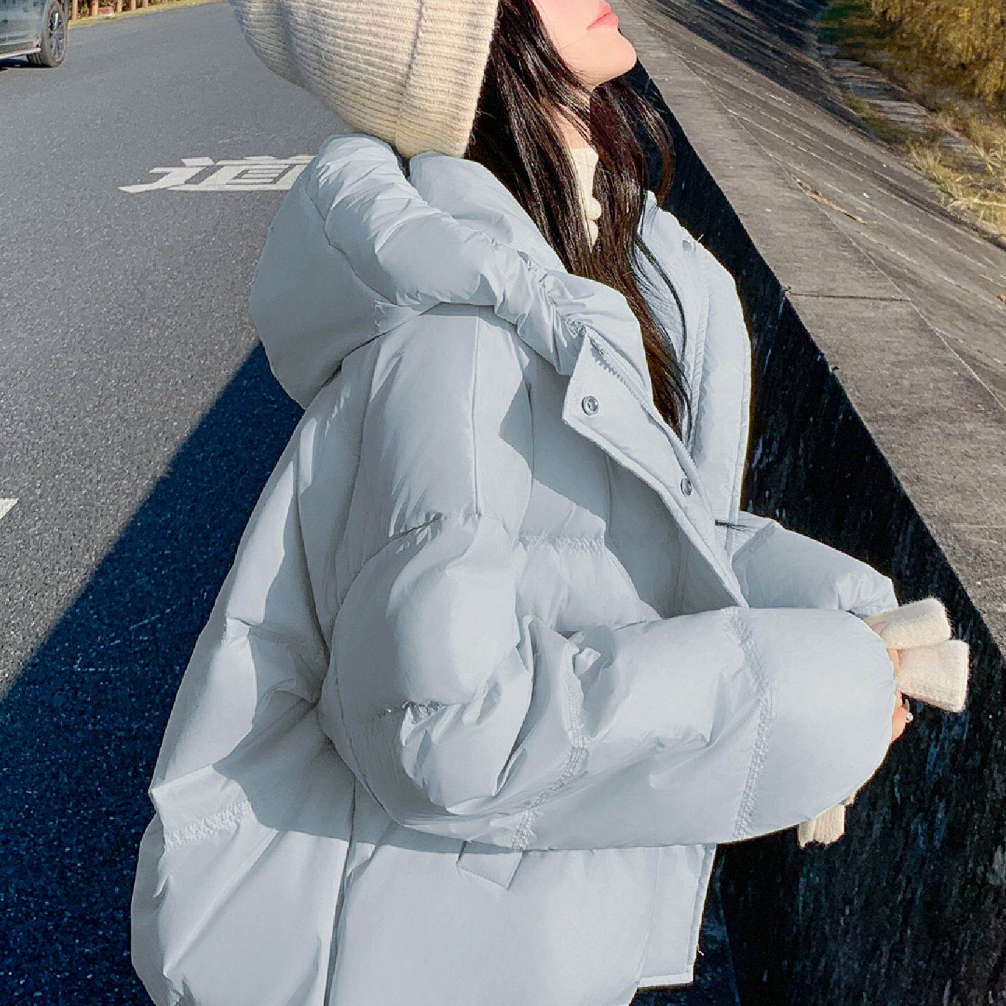 蓝色短款羽绒服女2026新款冬女士冬季女款深冬巨好看的冬装厚外套