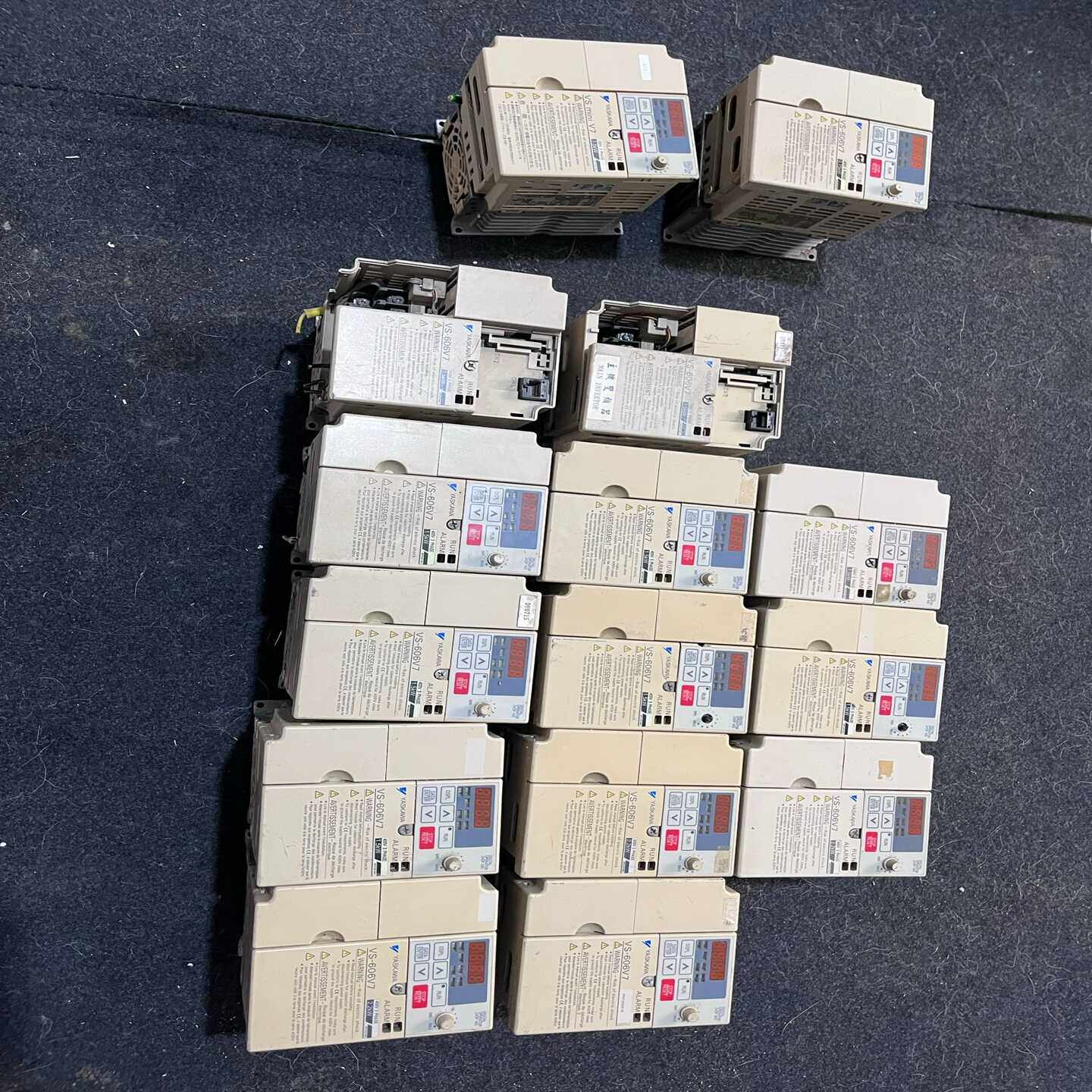 V7变频器2.2KWCIMR-V7AT42P2功能