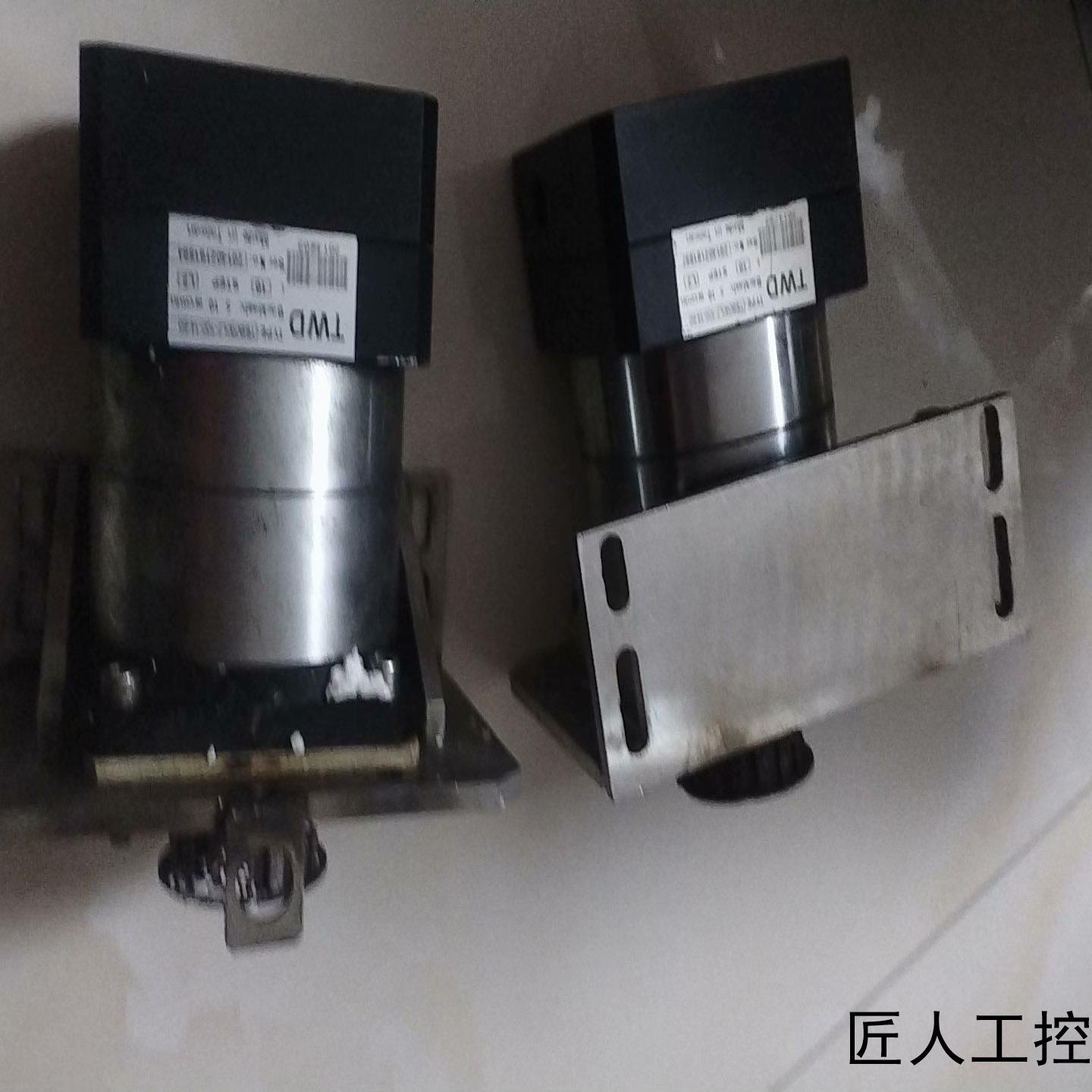 台湾TW D减速机两台型号为TSB090L2-100-14议价商品