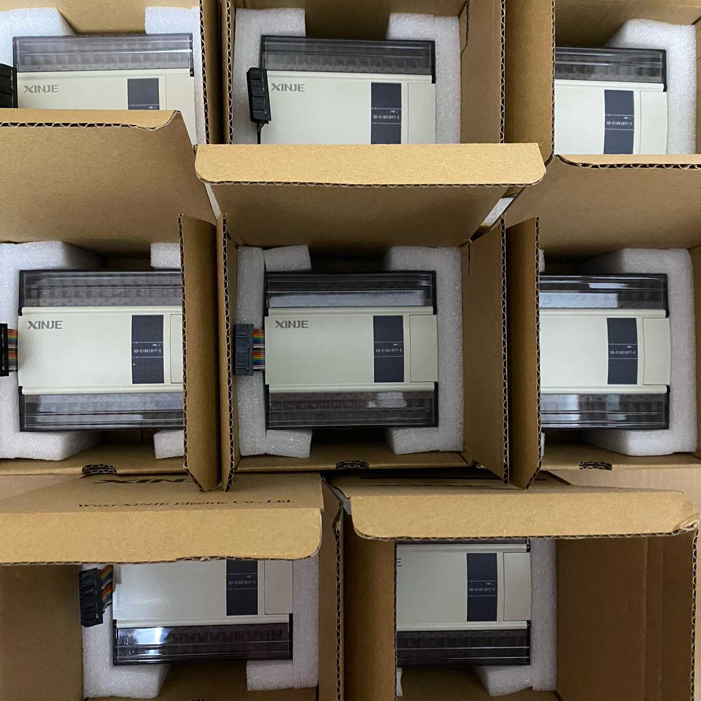 信捷PLC模块，XD-E16X16YT-E，99新，功能询价
