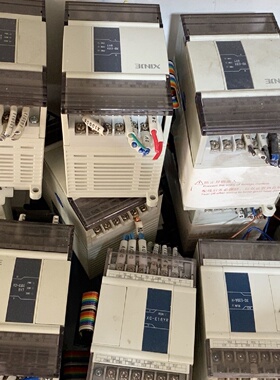 议价plc模块XDE8X8YT成色装机充新用无拆无修过议价