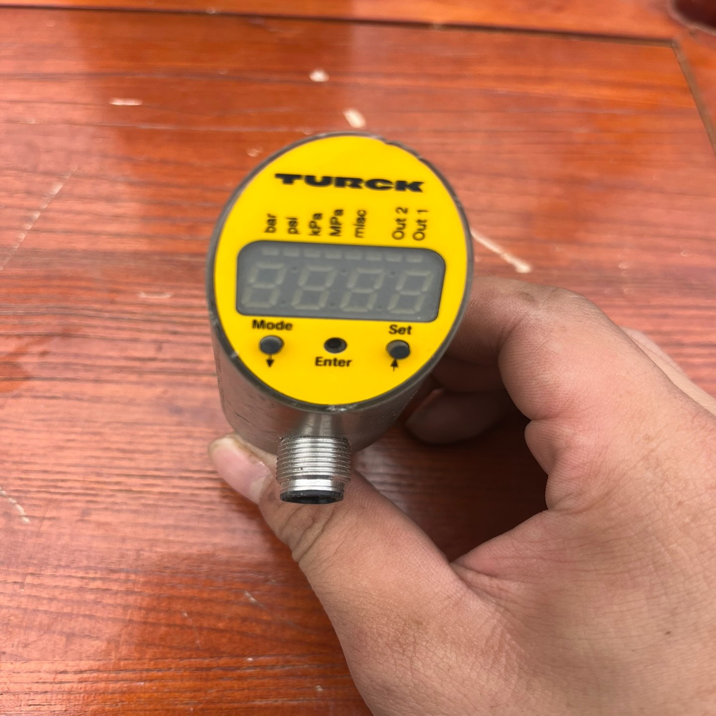 【请询价】图尔克压力开关 型号ps025v-301-LI2upn8x-