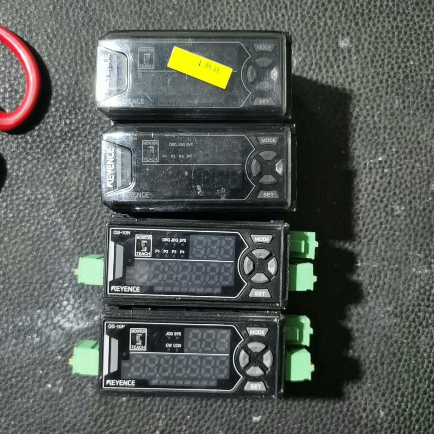 基恩士QS-10N混合型步进驱动器，成色如图所示，功能，~询价