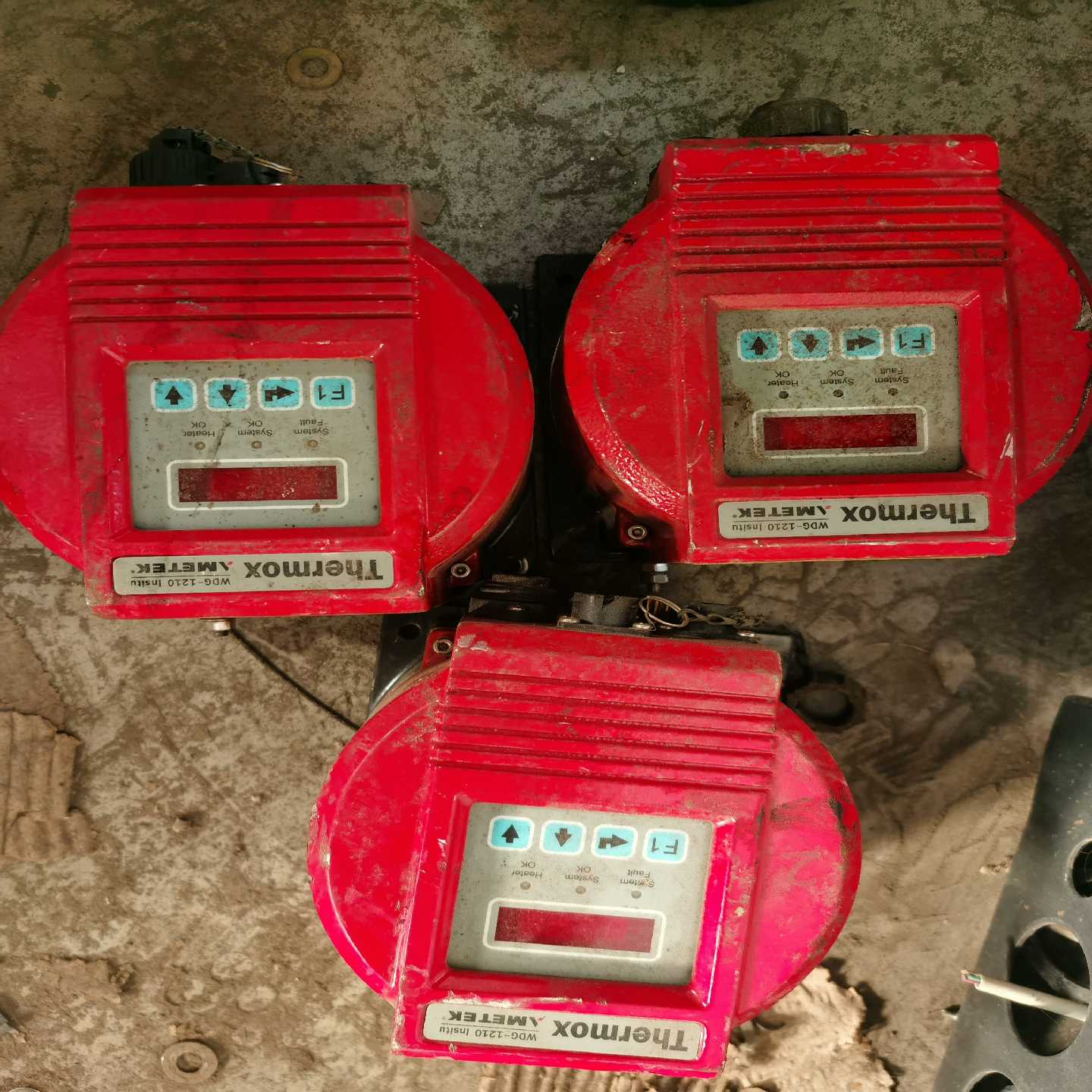 询价~THERMOX直插式氧量传感器，三个，外观如图，型号