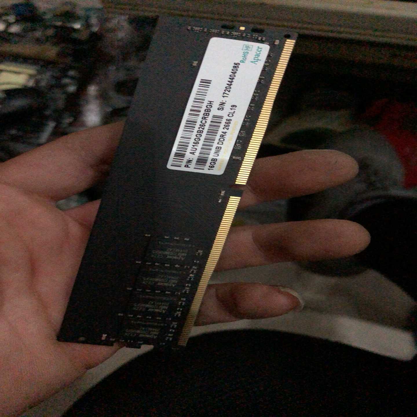 apacer宇瞻ddr4 16g 2666台式内存，功能正常~询价