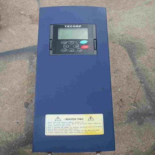 易控变频 EC503  11/15KW 功能，成色如~询价