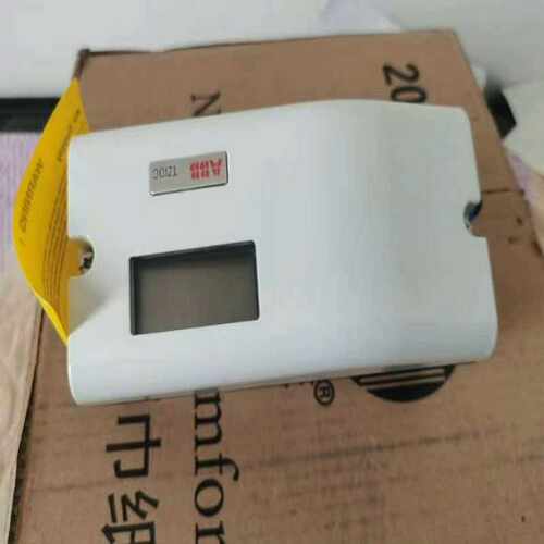 咨询-ABB定位器，18345.无划痕无磕碰未使用，余量，