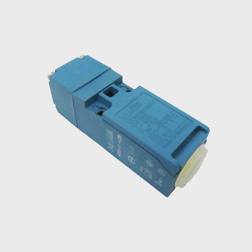 MOELLER ATO111ZB Endschalter 60947 unused