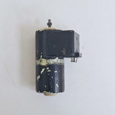 Duetz 0118 1663  GTCX060X43D02 Fuel Shutoff Solenoid