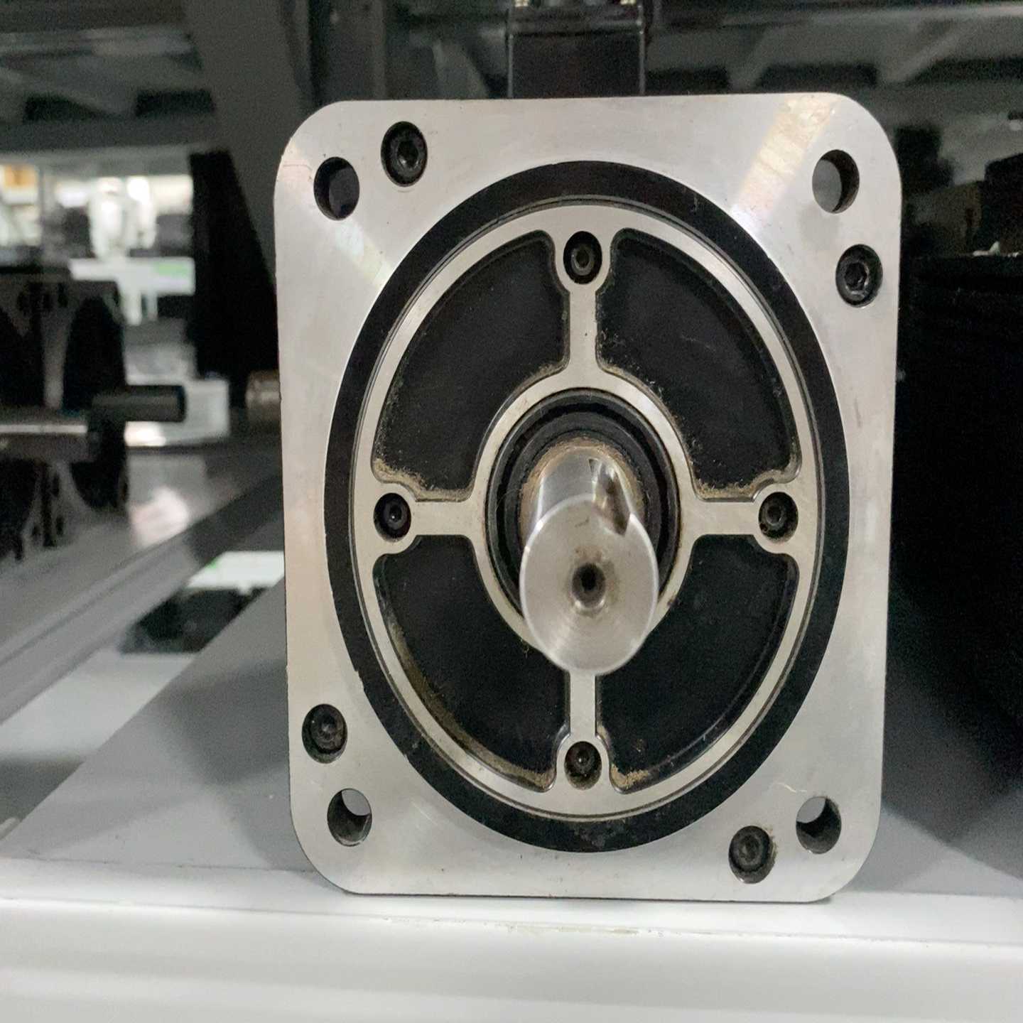 信捷1.5KW电机。MS-130ST-M06025B-21P--议价商品