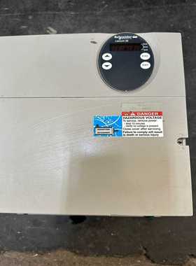 伺服控制器施耐德LCM05AD57N4实物图品相好
