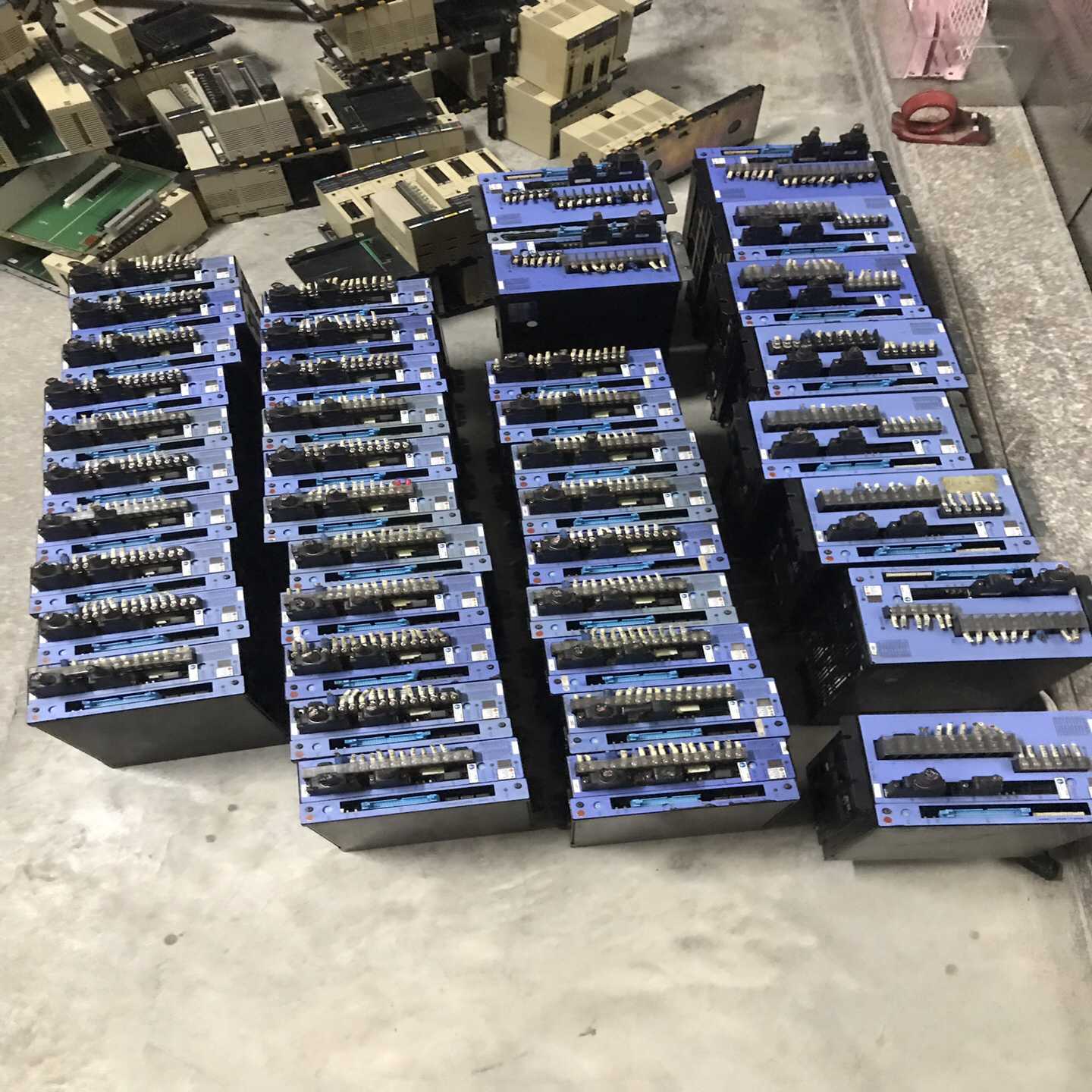 拆钻孔机伺服驱动器SANYODENKI-议价