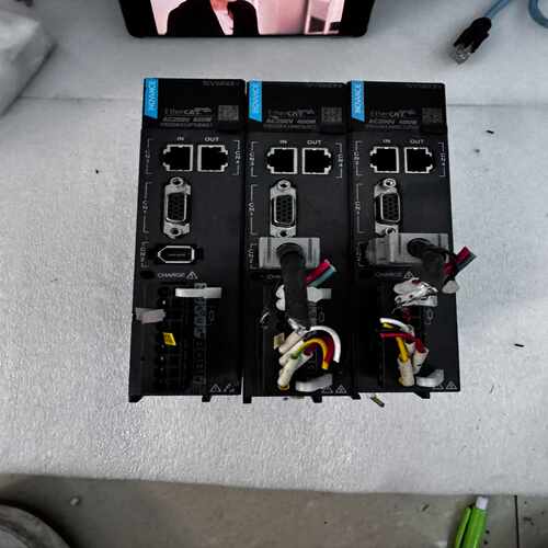 伺服驱动器SV660NS2R8I，400W功率，AC20