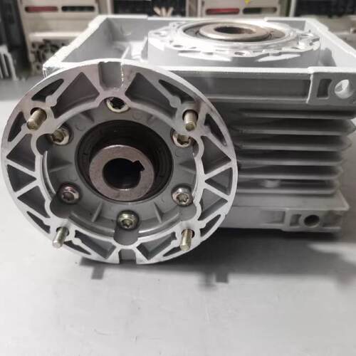 全新铁骑减速机WJ6310090B14K仓库备件全新，议价商品