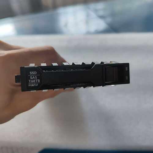 【星慕电子】P08727-001 7.68T SSD HP 3PAR94