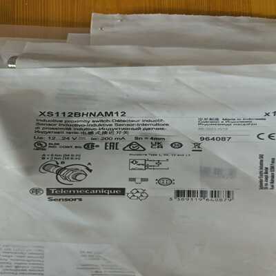 施耐德全新未拆封接近开关XS112BHNAM12印尼进-议价