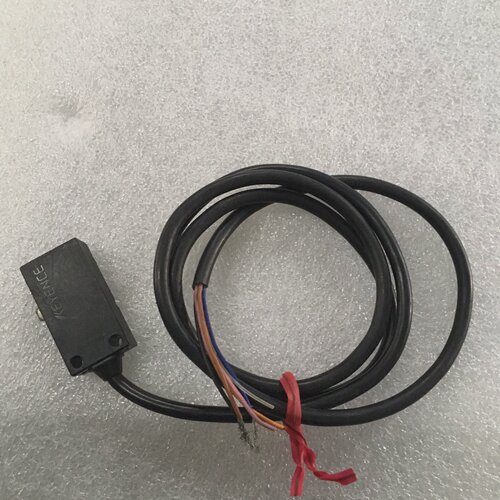 询价-基恩士PZ101一个线长85厘米成色一般