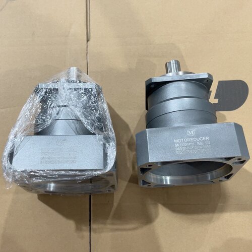 法国摩多利MOTOREDUCER行星减速机型号5MVB0-议价