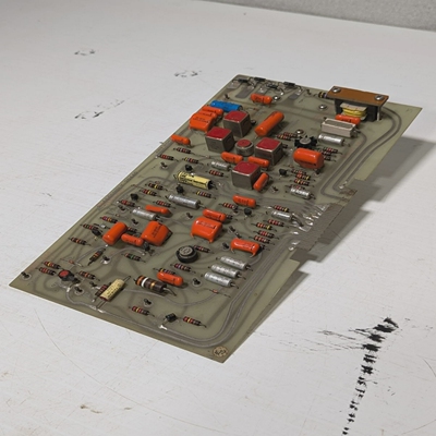 Cavitron20439/20440电路板组件如图所示,有点脏