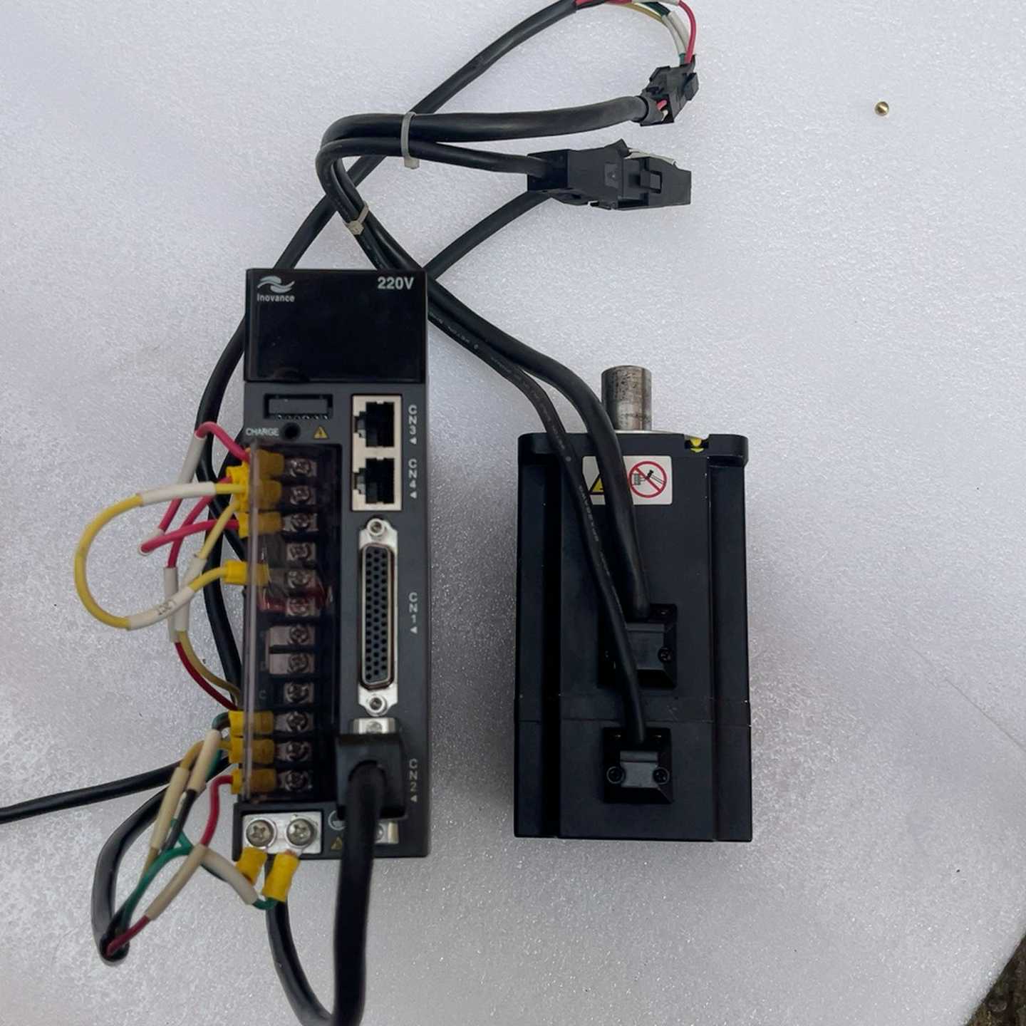 汇川伺服驱动器电机750w一套线长一米IS620PS5R51（佳毅工控）