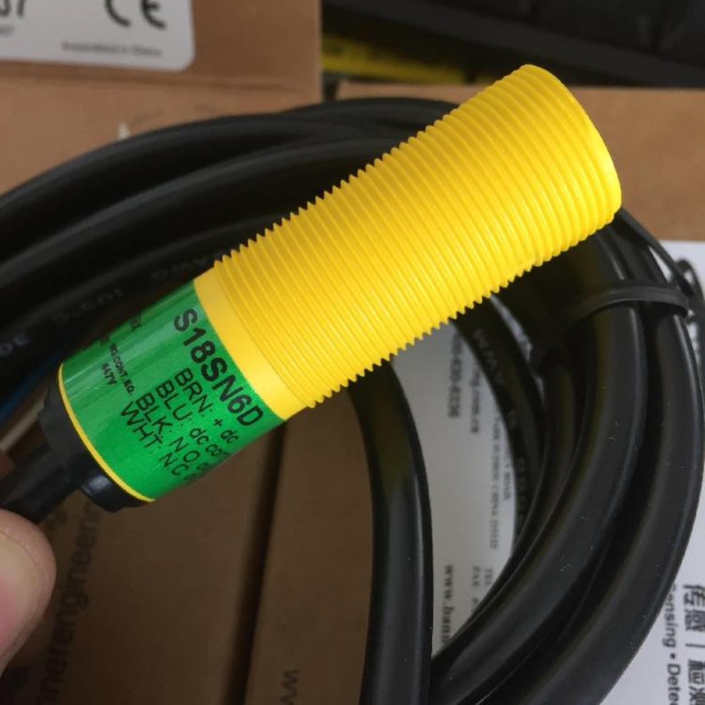 售前询价S18SP6D原装现货BANNER邦纳光电感测器 S18SN6D 漫反射