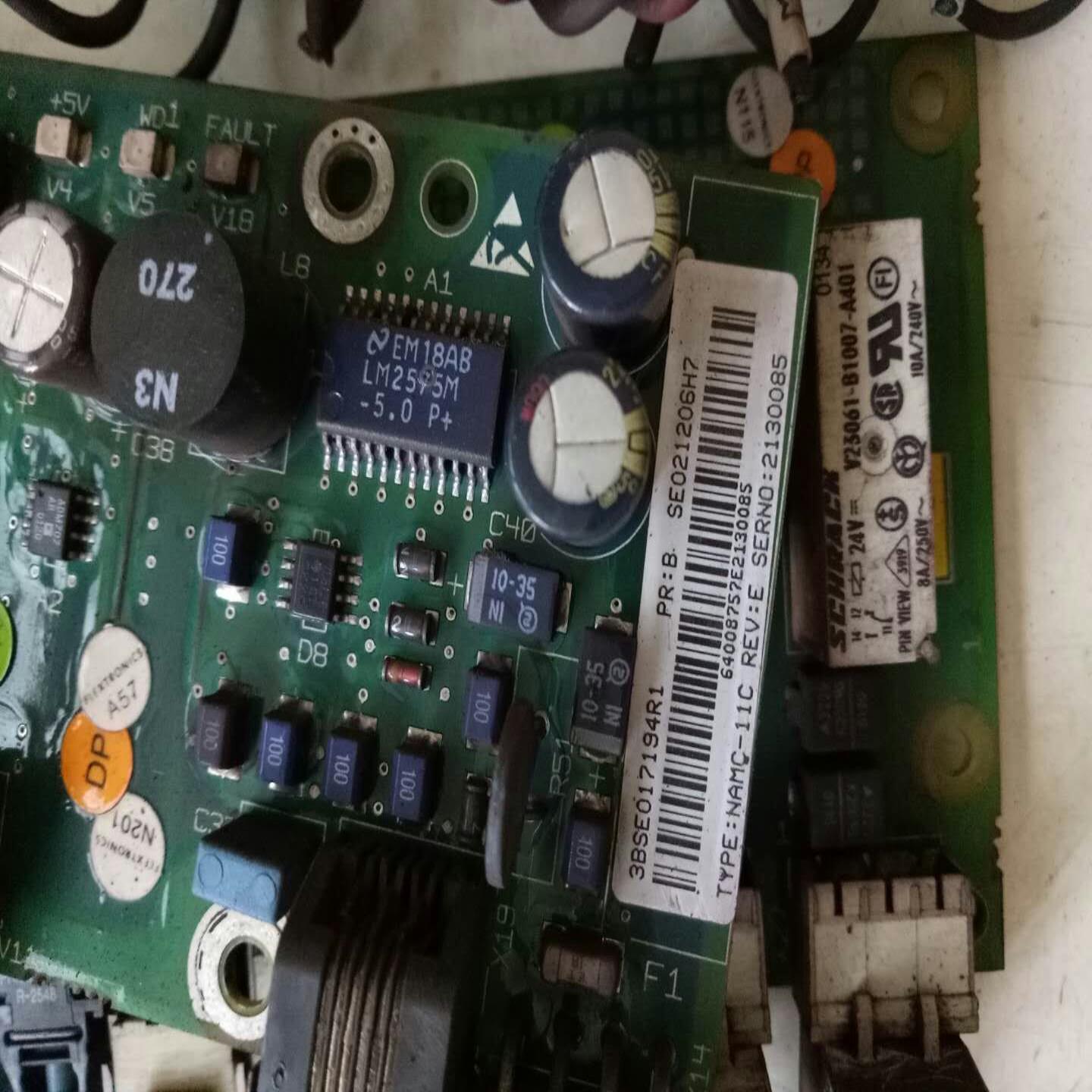 现货 ACS600实照ABB 变频器主板 NI0C-01C  到付 二手询价