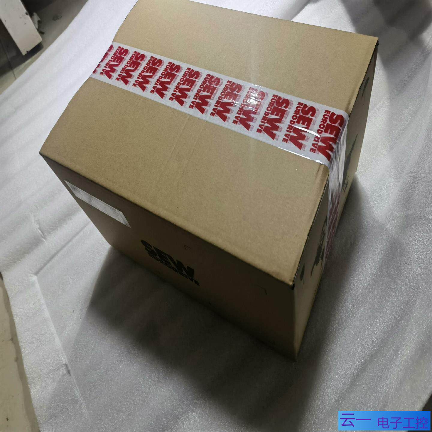 SEW变频器PHC21A-A040M1-E21A-00S1；议价