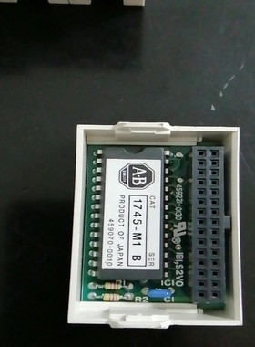 【请询价】AB  PLC EEPR0M  1745-M1B  成色如图