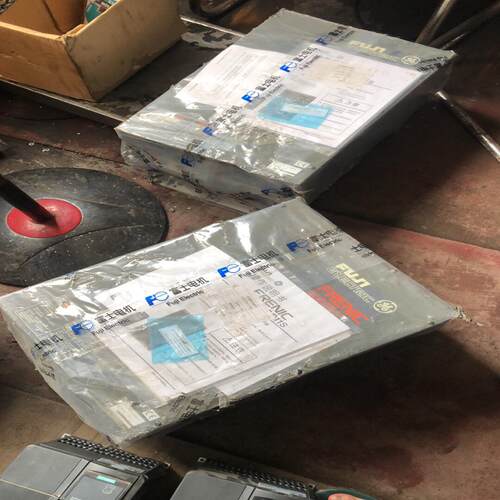 富士P11系列37KW变频器FRN37P11S-4CX~询价