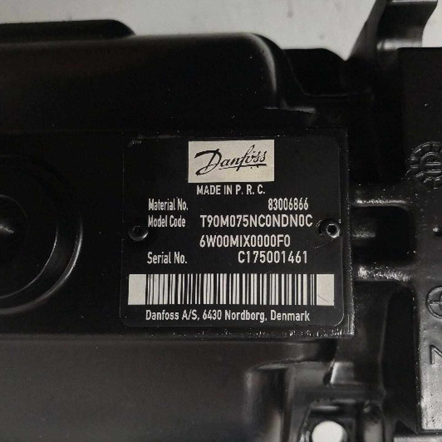 丹佛斯DANFOSS液压泵90L130MA5NN80L3F1FC5GBA35R3524