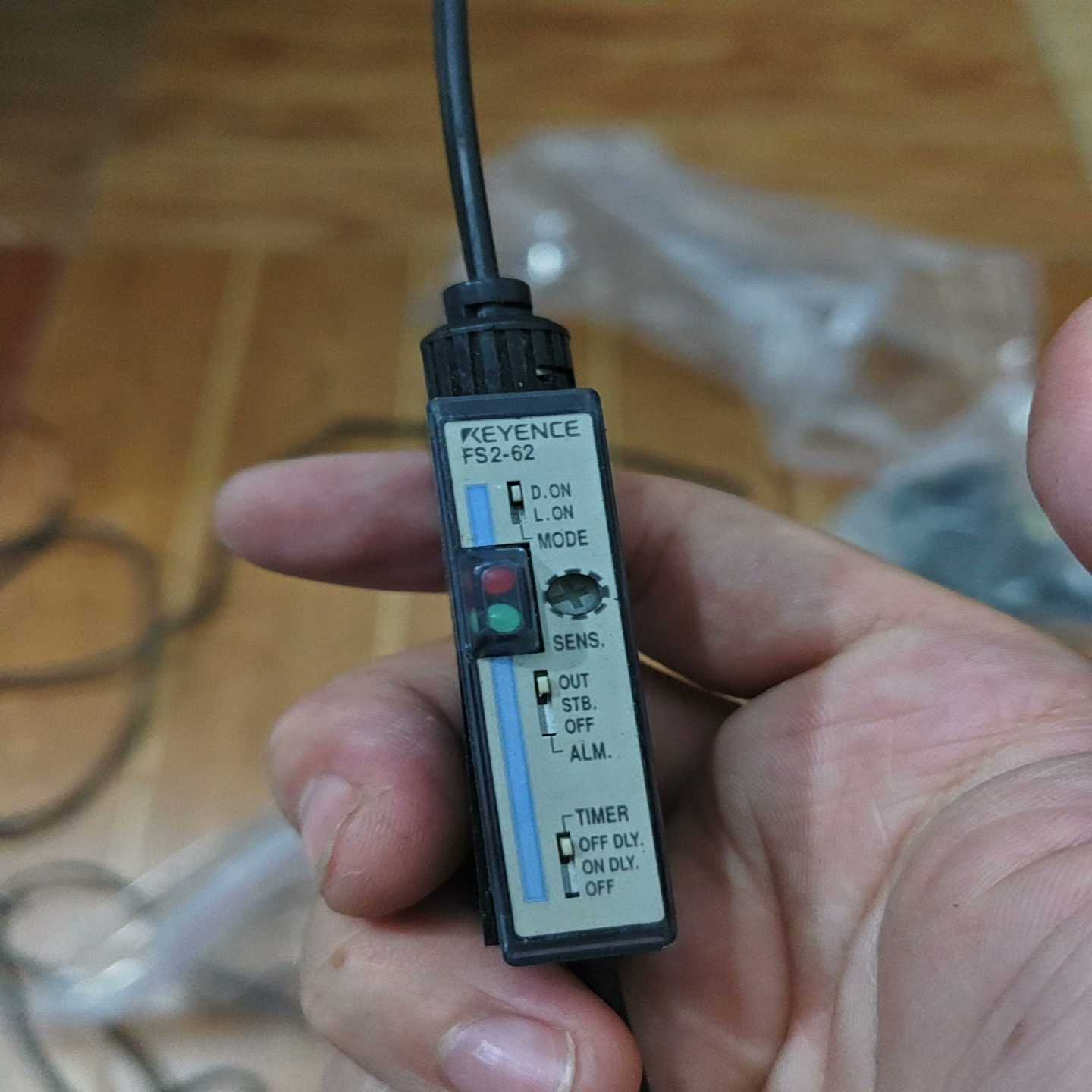 议价基恩士原装正品放大器FS2-62,一个实物图拍摄,线长70左