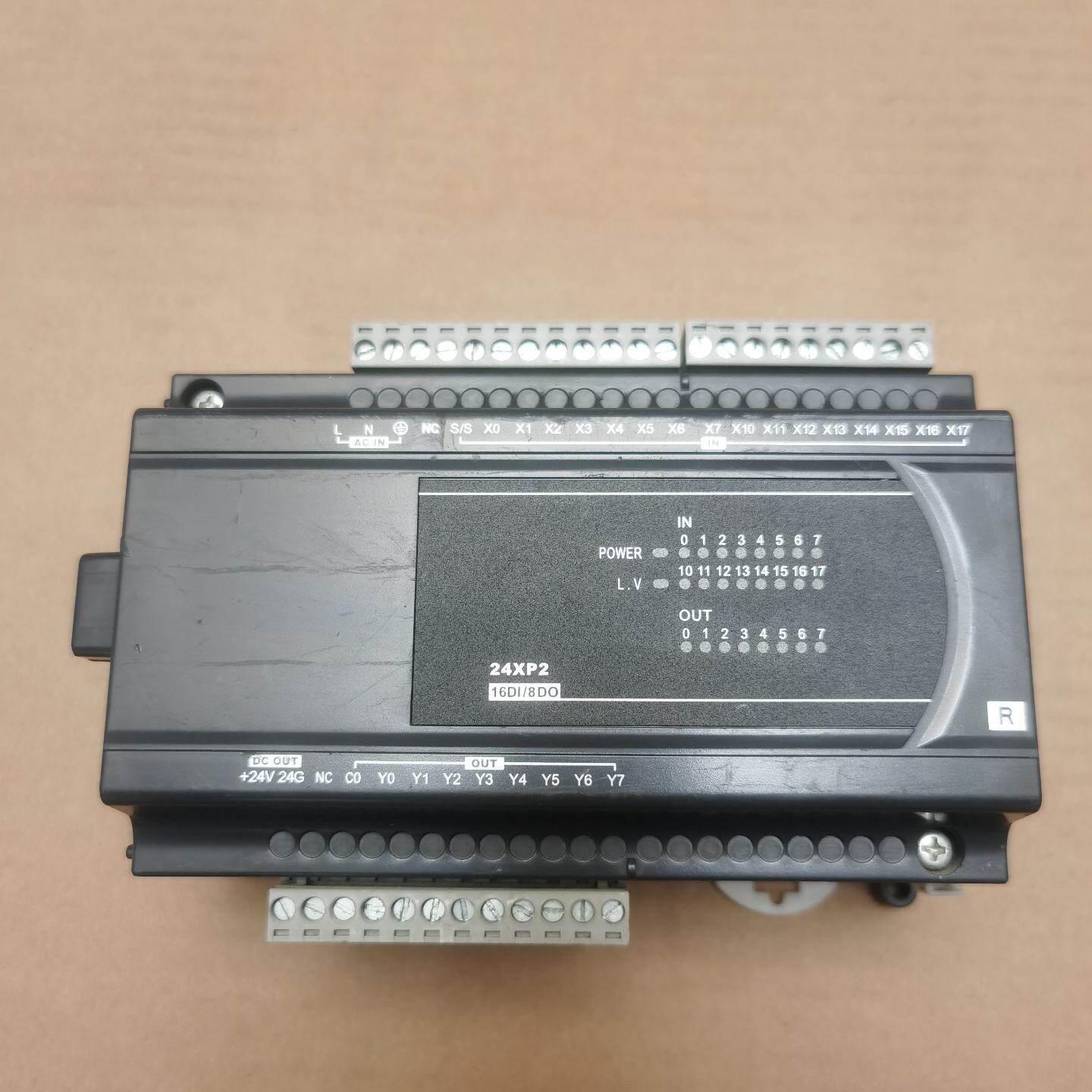 议价台达PLC扩展模块DVP24XP200R图