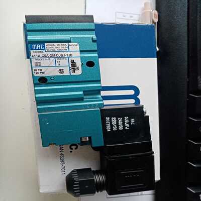 询价~MAC电磁阀411A-C0A-DM-DJBJ-1JB，全