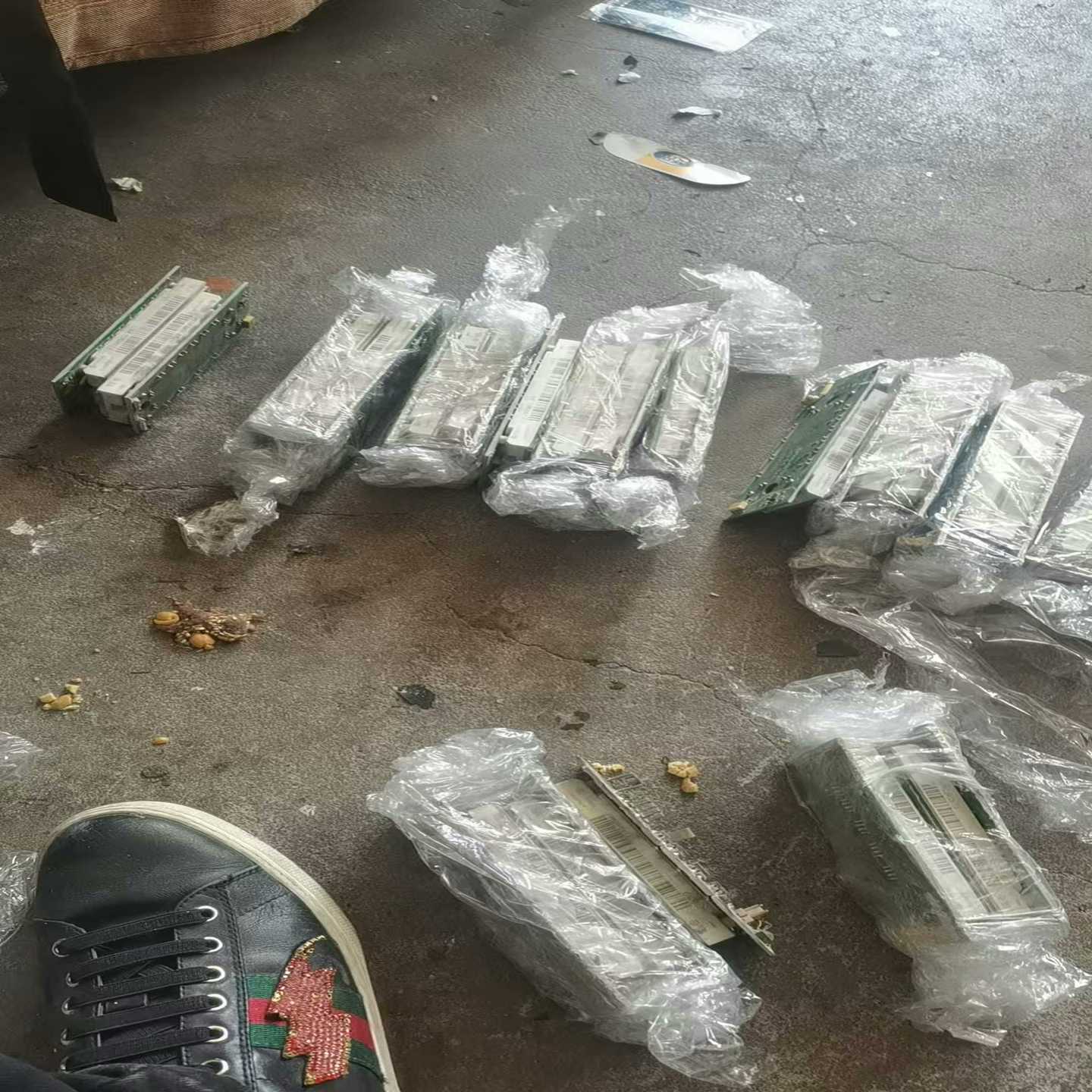 富士模块2BMI300U4H询价