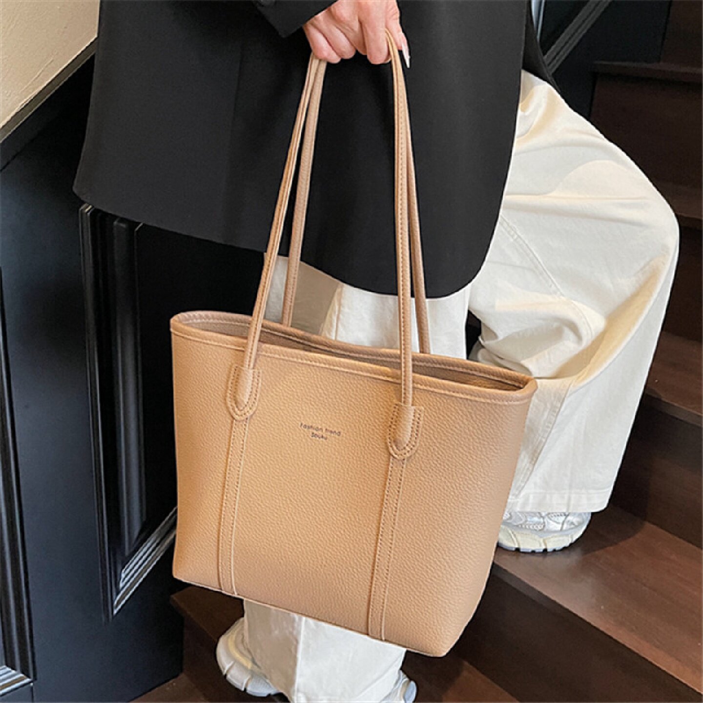 时尚大容量单肩包分层高级感通勤托特包包女大学生上课轻便腋下包